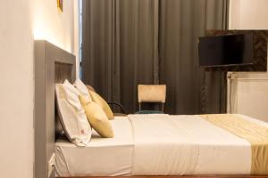 J R Residency
