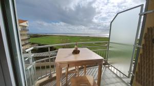 PAMPLEMOUSSE 3 - Appartement Vue Mer et Piscine, proche Golf