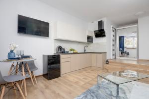 Studio Warsaw Downtown by Renters