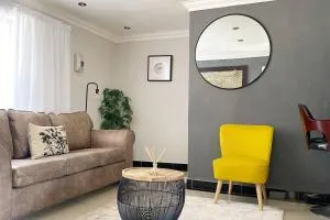 Gorgeous 2-Bedroom apartment - Bethal