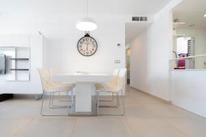 Infinity View - Access to hot tubs & pools