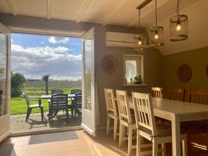 Horizon 5 pers holiday home nice view close to the National Park Lauwersmeer