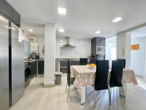 Beautiful Center Apartment