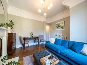 Boutique apartment 15 mins bus to Central London - Pass the Keys