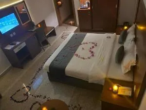 انوار احد - Al ‘Uyūn