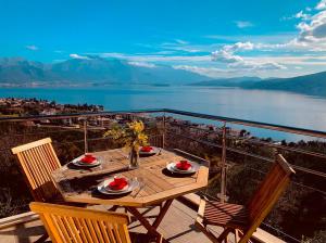 Sunny two bedroom apartment Acacia Hills C3 without pool