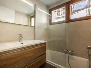 Appartement spacieux 4 pièces proche pistes avec WIFI - FR-1-304-205