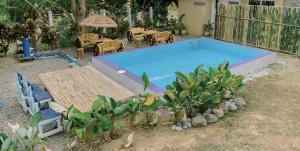 Dome tent in Elyu will Pool Access for 10 pax