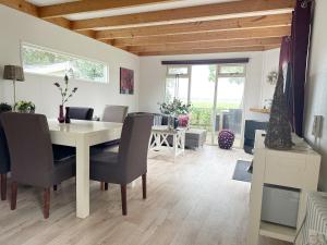 Chalet 560 op Recreatiepark De Wielen