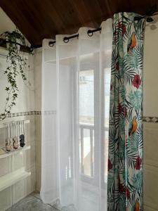 Free Parking, 40 meters from the beach, WI-FI, AC