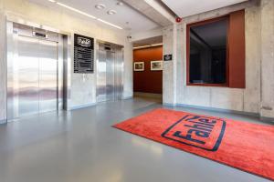 Amazing apartment with epic lake view!