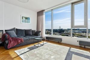 Amazing apartment with epic lake view!