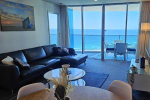 Oceanview Elegance, 250m to beach - Lvl 21 Hilton