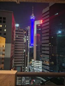 DOWNTOWN SERI BUKIT CEYLON