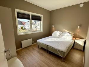 Modern Central Apartment Apt 204