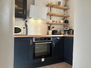 The Dale at Greystones - Luxurious annexe with stunning view