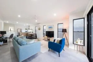 Whitsunday Whisper Terrace - Townhouse Pets Airlie - Cannonvale
