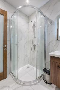 Luxurious, Spacious Apartment in Swieqi