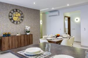 Luxurious, Spacious Apartment in Swieqi