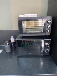 Latelier de Luc, Paris 20eme