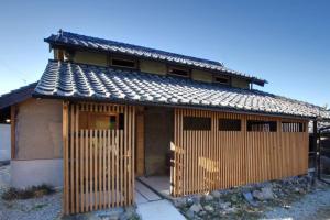 老房子 日日 (くらすように泊まるくら日日)