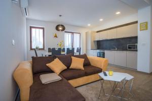 Two bedroom apartment Milohanic III