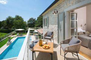 Villa Elena u Ladicima for 8 people with private pool & sports complex in Central Istria