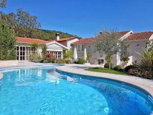 Villa Zita u Svicima for 10 people with jacuzzi & sauna in Central Istria - Pićan