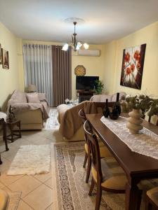 Besianna Apartment