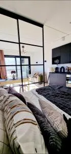 Modern apartment near Tampereen Messukeskus, with own private and free parking - Lempäälä