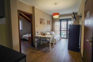 Two-Bedroom Apartment with Terrace room in Expo Residence Rho