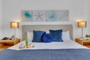 Modern 2 BR - Beachwalk Resort - Pool - Gym