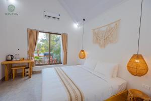 Phòng Có Giường Cỡ King Nhìn Ra Hồ Bơi (King Room with Pool View)
