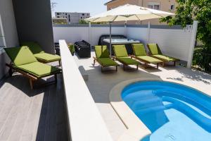 Villa Mihaela with private pool, jacuzzi and free secure parking