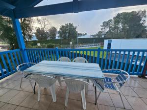 Appartements Soustons - Piscine - Famille - Centre Ville : photos des chambres