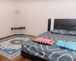 9Pax 3B2B Landed House &Rooms Airconds at Titiktemu Homestay Kota Bharu, Telipot