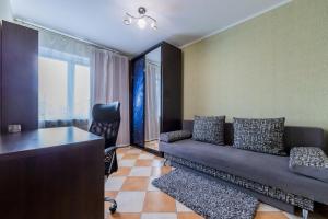 Апартаменти 3-кімнатні, поруч з м. Печерська