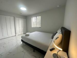 Luxe 3 bed & 3 bath Minutes from Design district