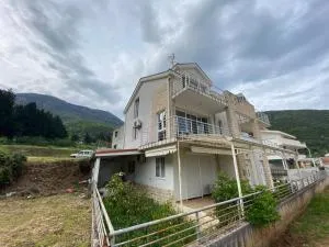 Duplex for rent with 3 bedrooms - Rujevo