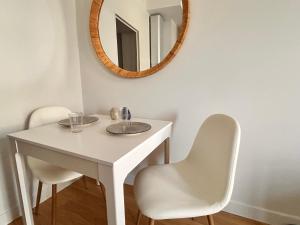 Appartements Beautiful, modern 1-bed apartment, 5 mins RER A : photos des chambres