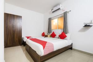 Western Silicon Hotel