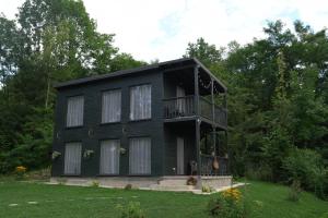 Casa de pe un Deal-Provita de Sus-Prahova