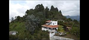 Finca con vista al embalse y jacuzzi