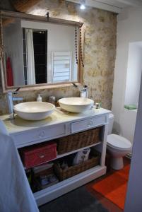 Maisons de vacances Superbe mas proche centre-ville : photos des chambres