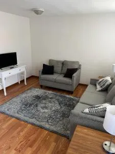 Minimalist Mansion - 贝尔维尔