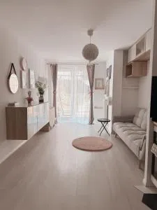 Z ogródkiem i widokiem na las - Piecki