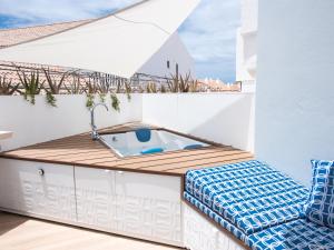 Modern, design, private jacuzzi - 2 bedrooms, 2 terraces - Wow Apartments - Los Christianos