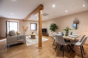 SACRA apartamentos turísticos - Bóveda