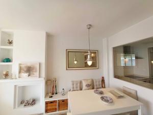 Vistamar Beach by Agencia Poniente