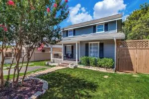 StockYards-BBobs-4mins! GrayLee House.4-Bedrooms - Lakeside